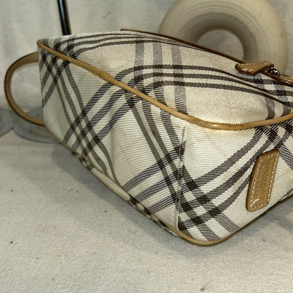 BURBERRY Crossbody Bag - Picture 8 of 12